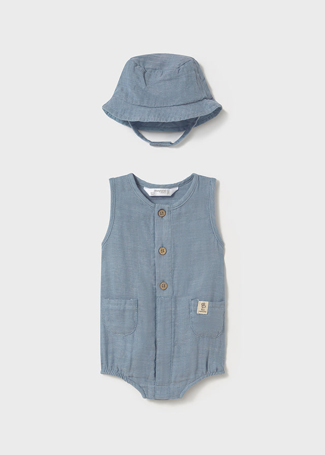 Enterizo y gorro para niño mayoral 160340