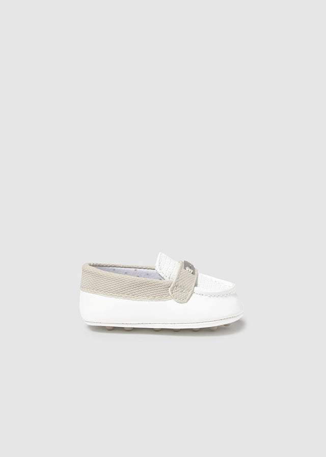 Mocasin para niño mayoral 989254