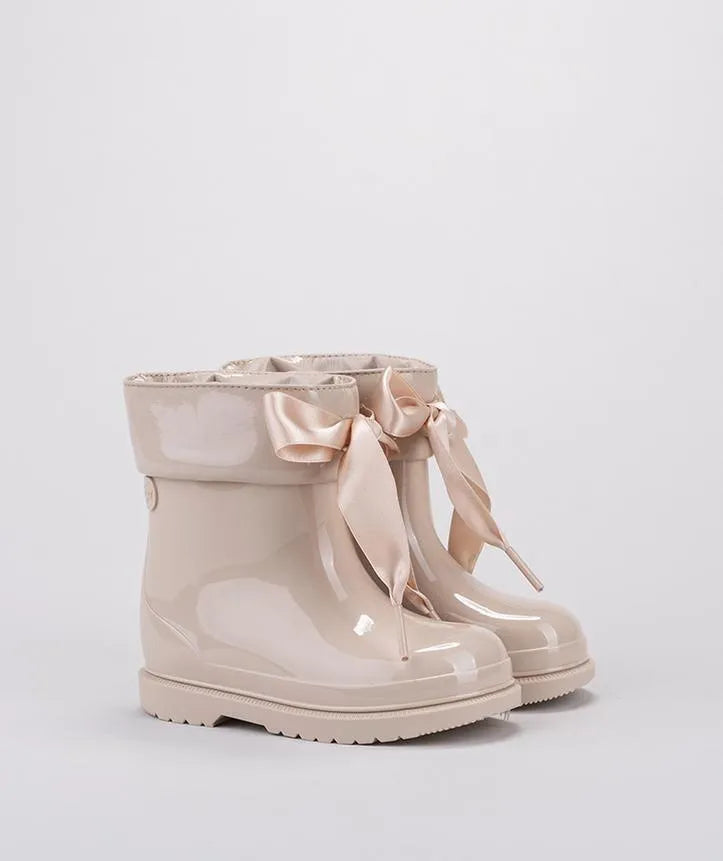 Igor botas sales